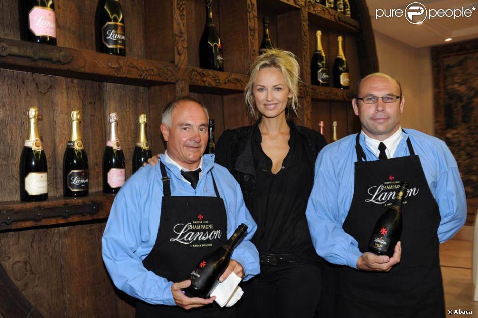 688648-adriana-karembeu-lors-des-vendanges-du-950x0-2
