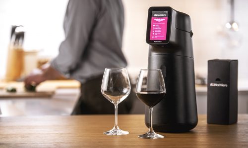 Смарт-устройство для розлива вина по бокалам «Albicchiere» получило награду CES 2020